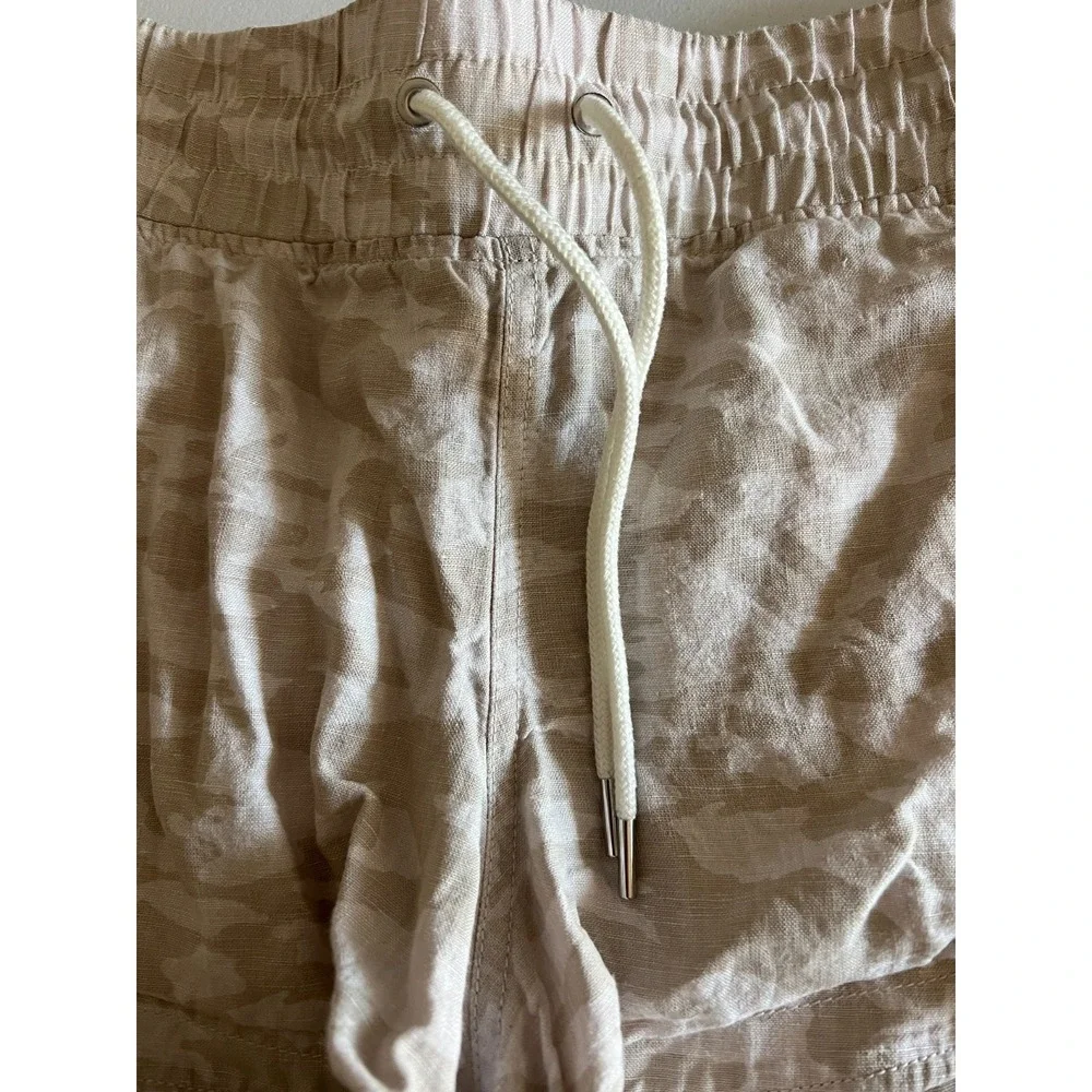 Athleta Womens Shorts Size 12‎ Cabo Tide Linen Shortie Beige Camo